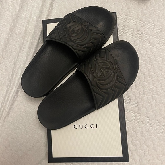 Gucci Shoes Gucci Womens Slides Sz 7 Poshmark